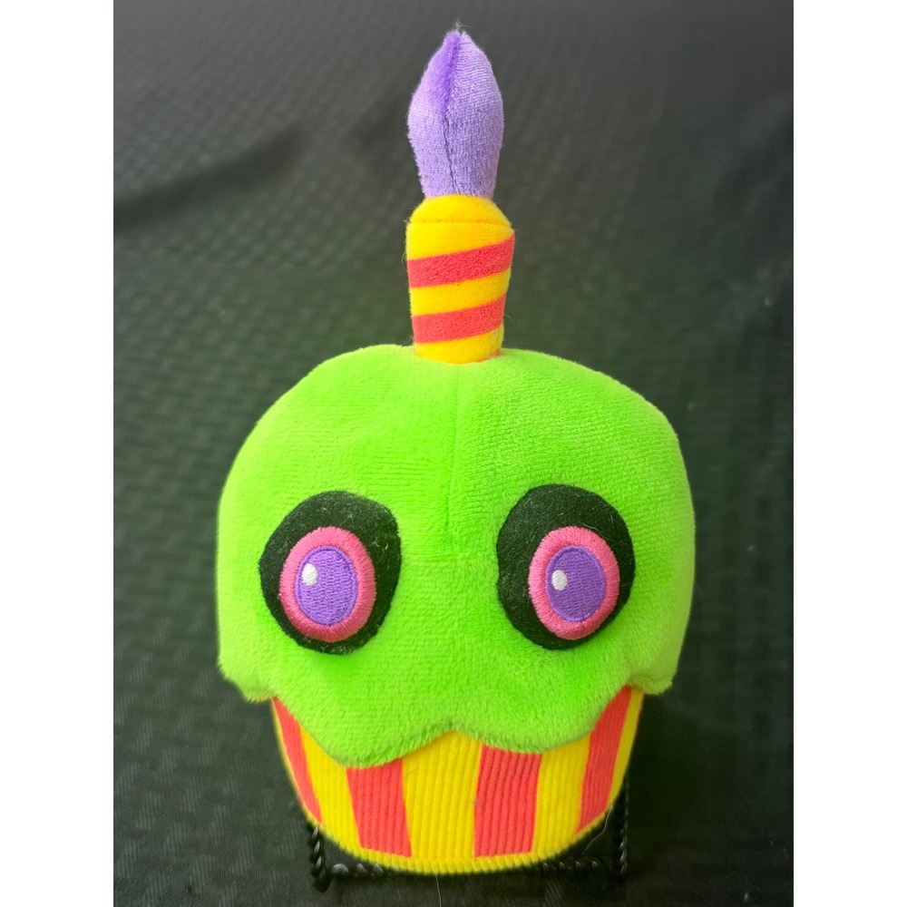 Funko FNAF Blacklight Carl Cupcake Plush 2018 Neon Green Five Nights at Freddy's